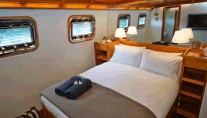 SOUTHERN CLOUD - Queen Cabin